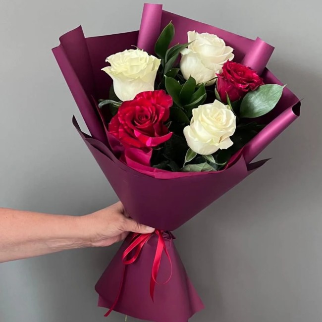 Букет цветов "Радуга после дождя"